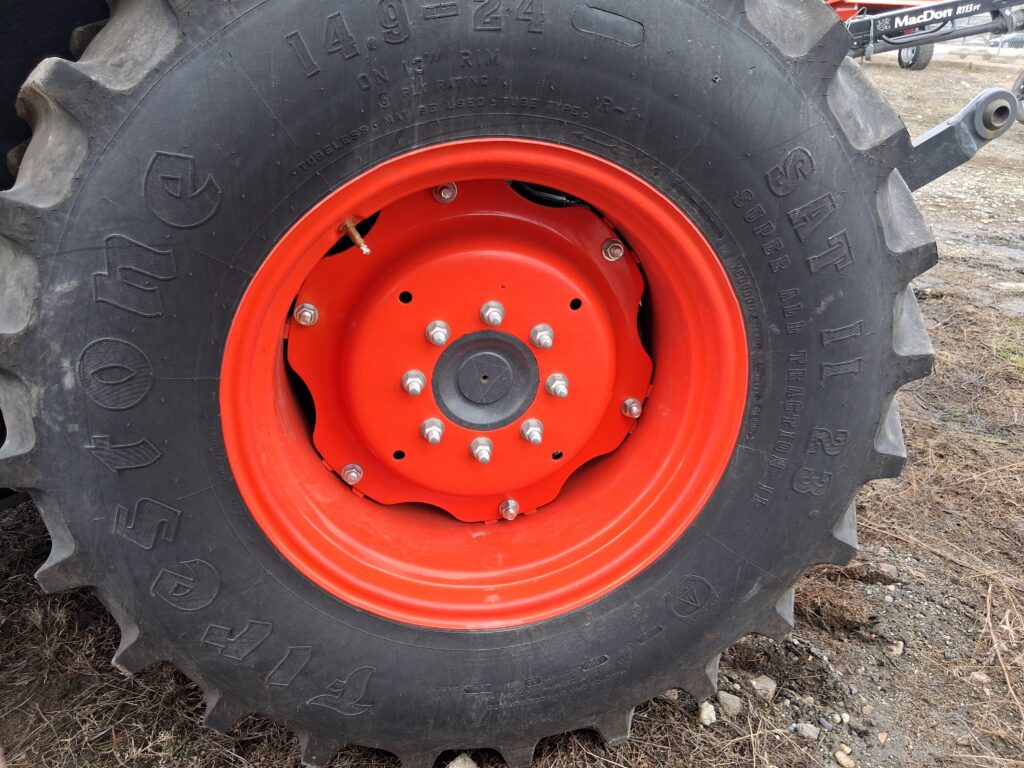 Kubota M5N-091HDCC12 5