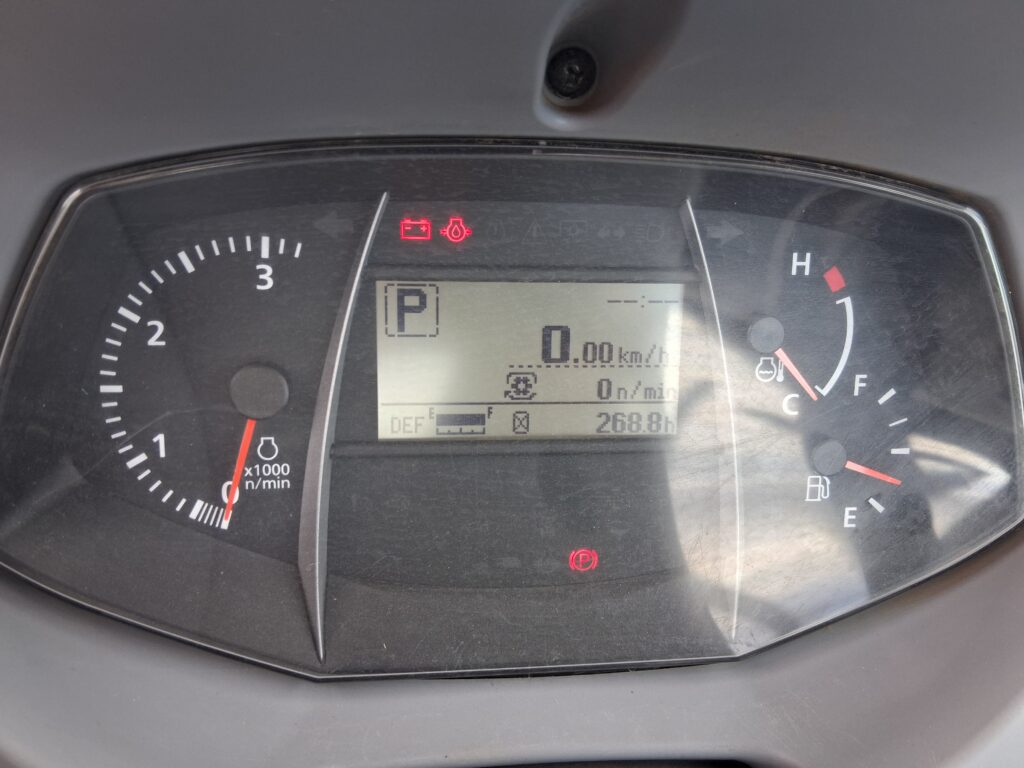 Kubota M5N-091HDCC12 7