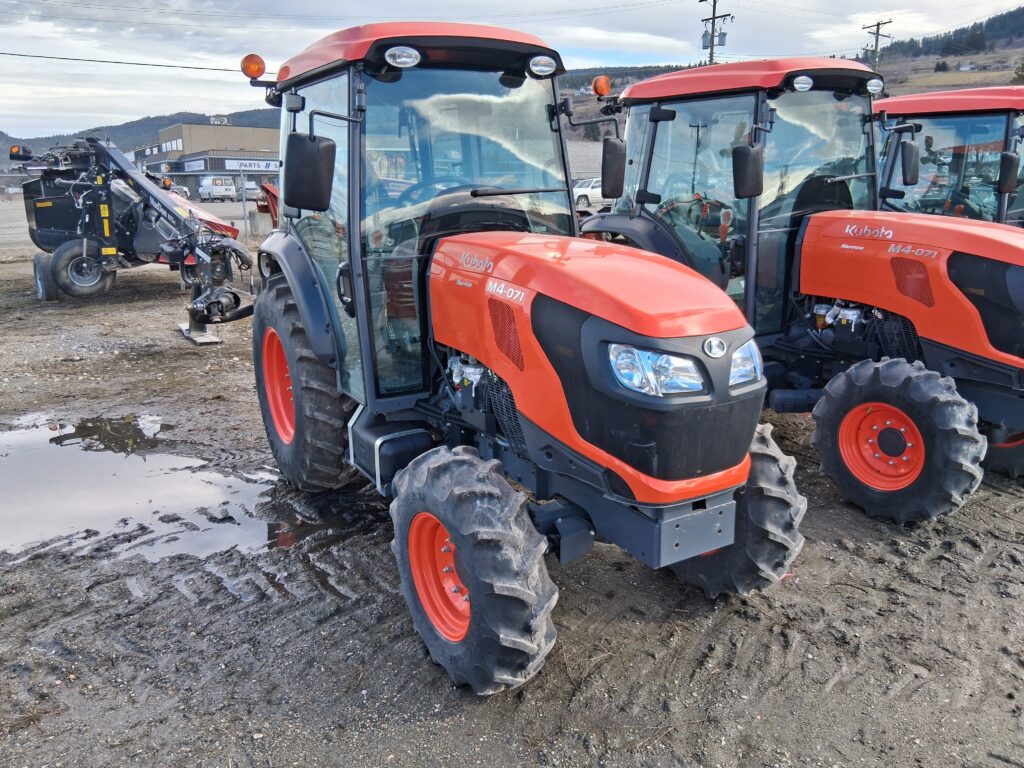 Kubota M4N-071HDCC12