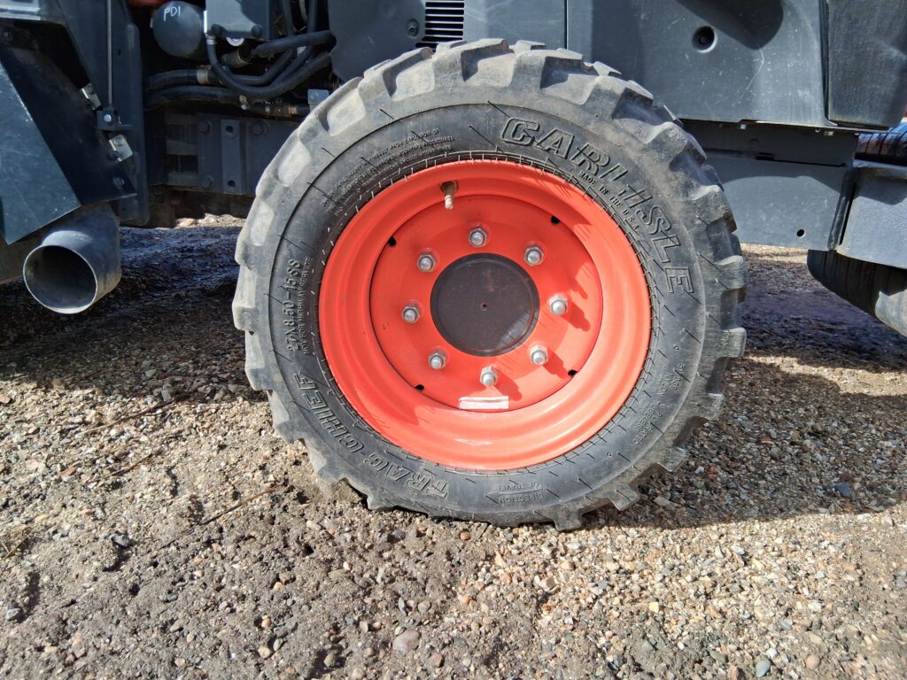 Kubota M5N-112HDRC12 4
