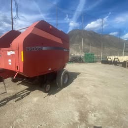 2002 Case RBX562 Round Baler 3