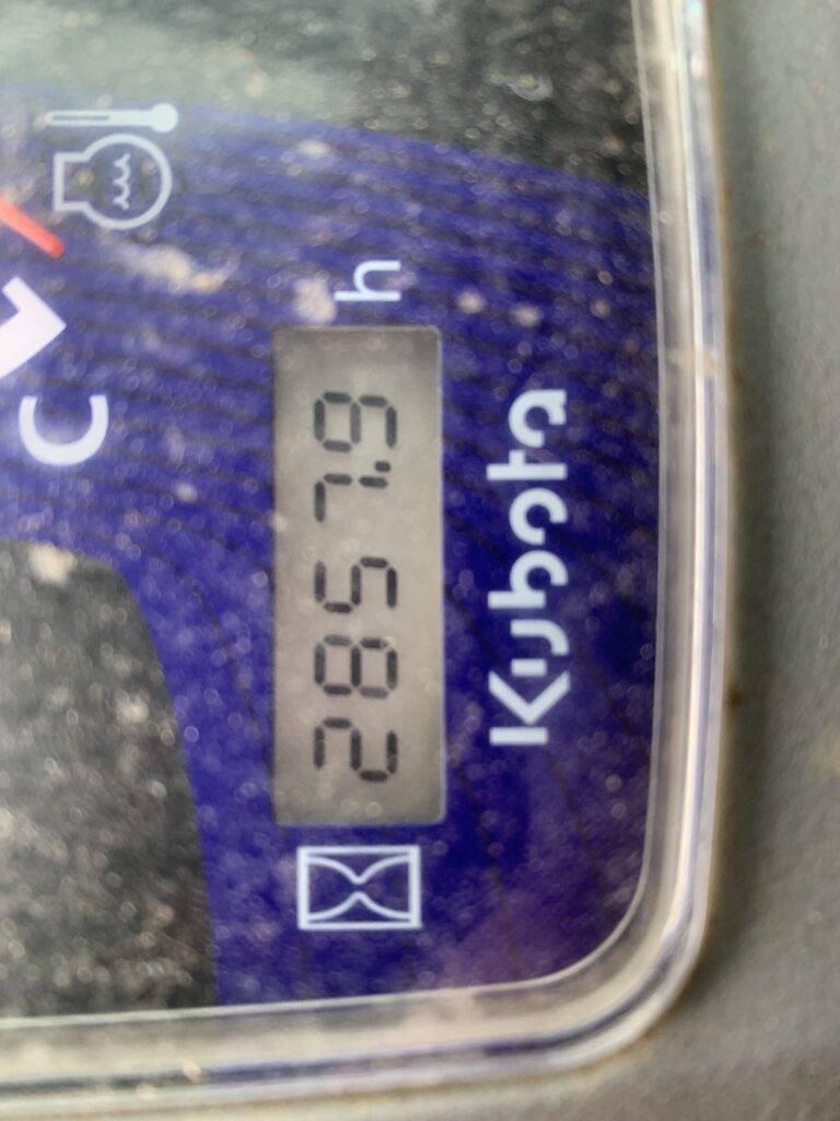 2017 KUBOTA SVL75-2 4