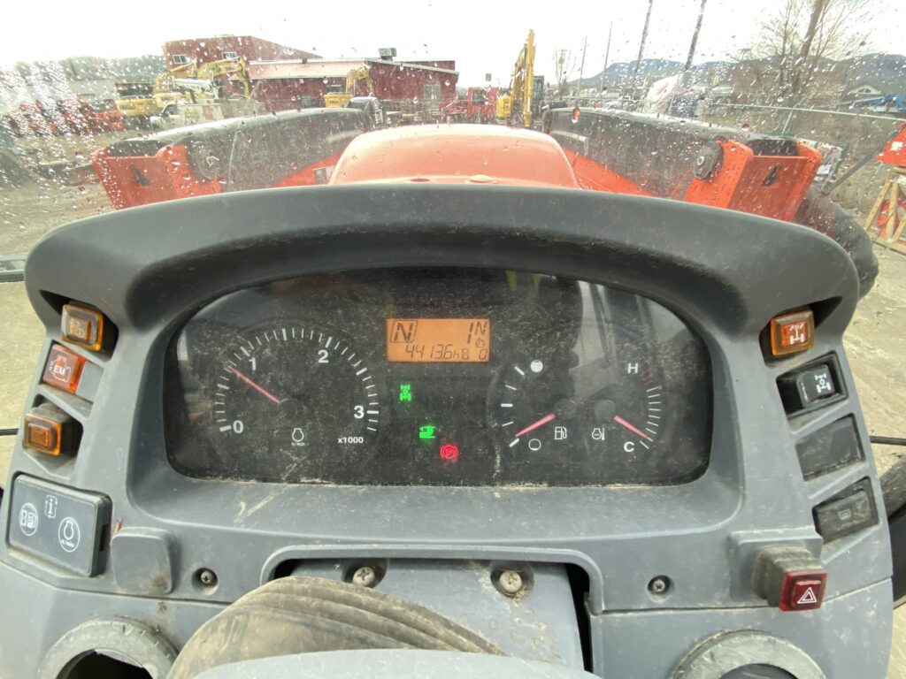 2013 Kubota M135GX Tractor 6