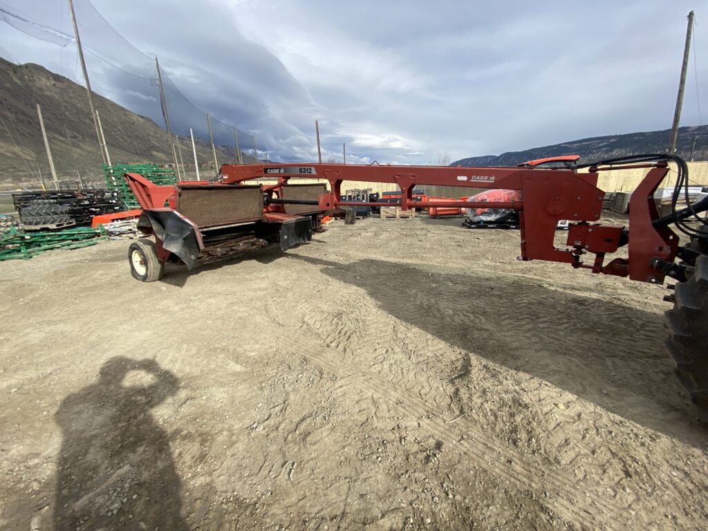 1998 Case 8312 Discbine 3