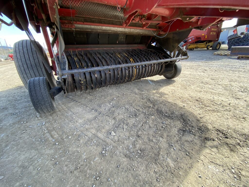 2002 Case RBX562 Round Baler 4